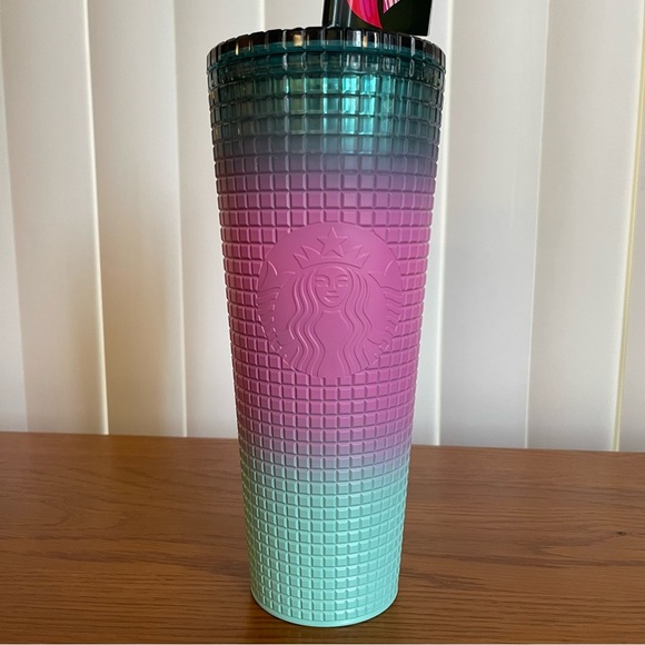 Starbucks Tumbler Valentines 2024 Ombré Cup - Picture 2 of 8